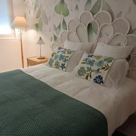 Nid Douillet Au Coeur Du Vignoble Haut-brion * Pessac